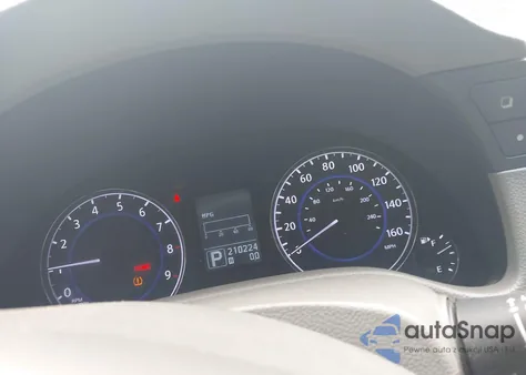 2013 Infiniti G37 Journey from USA, damaged, VIN JN1CV6AP8DM301176